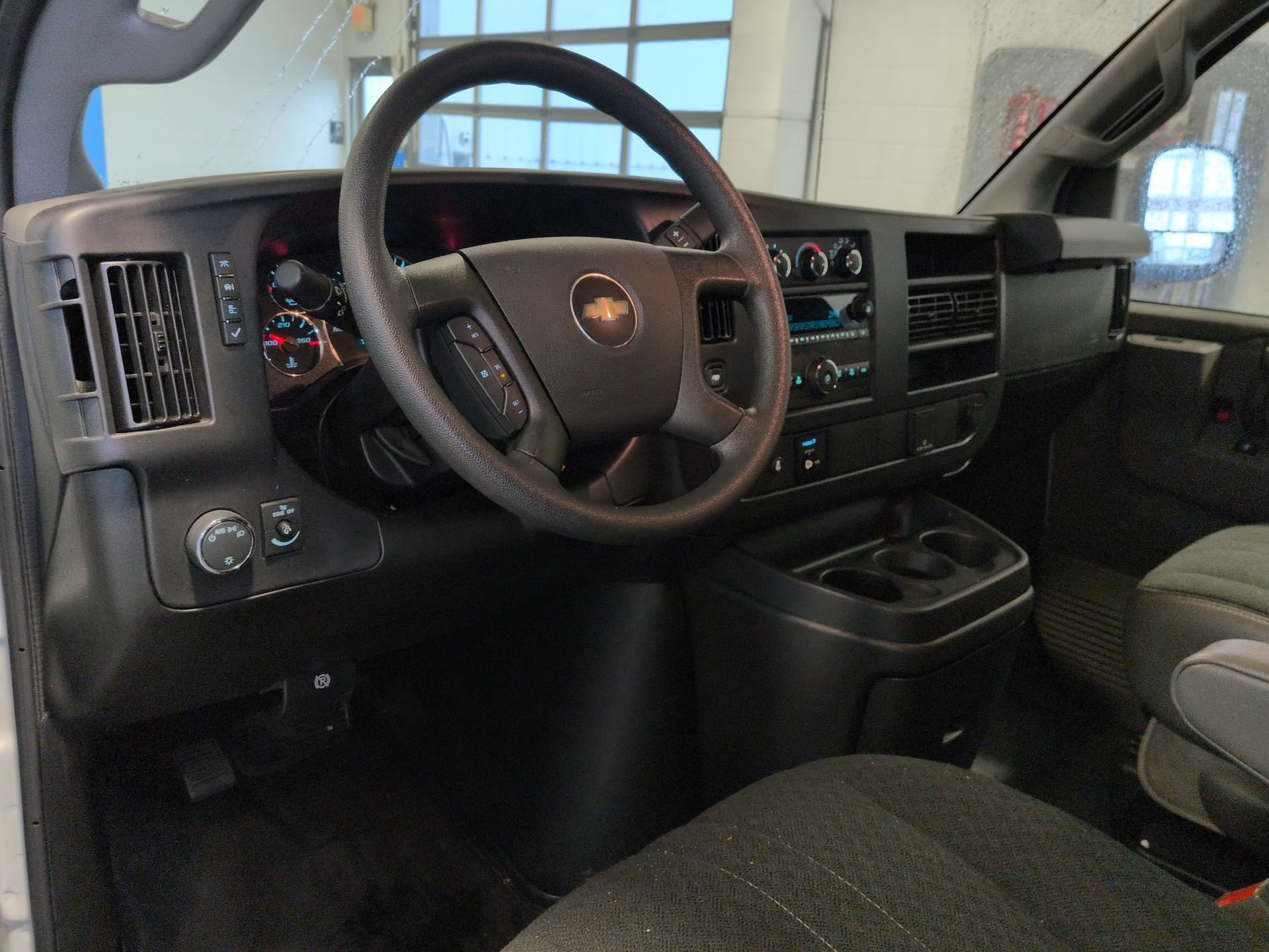 Used 2024 Chevrolet Express 2500 w/ Driver Convenience Package RWD image 10