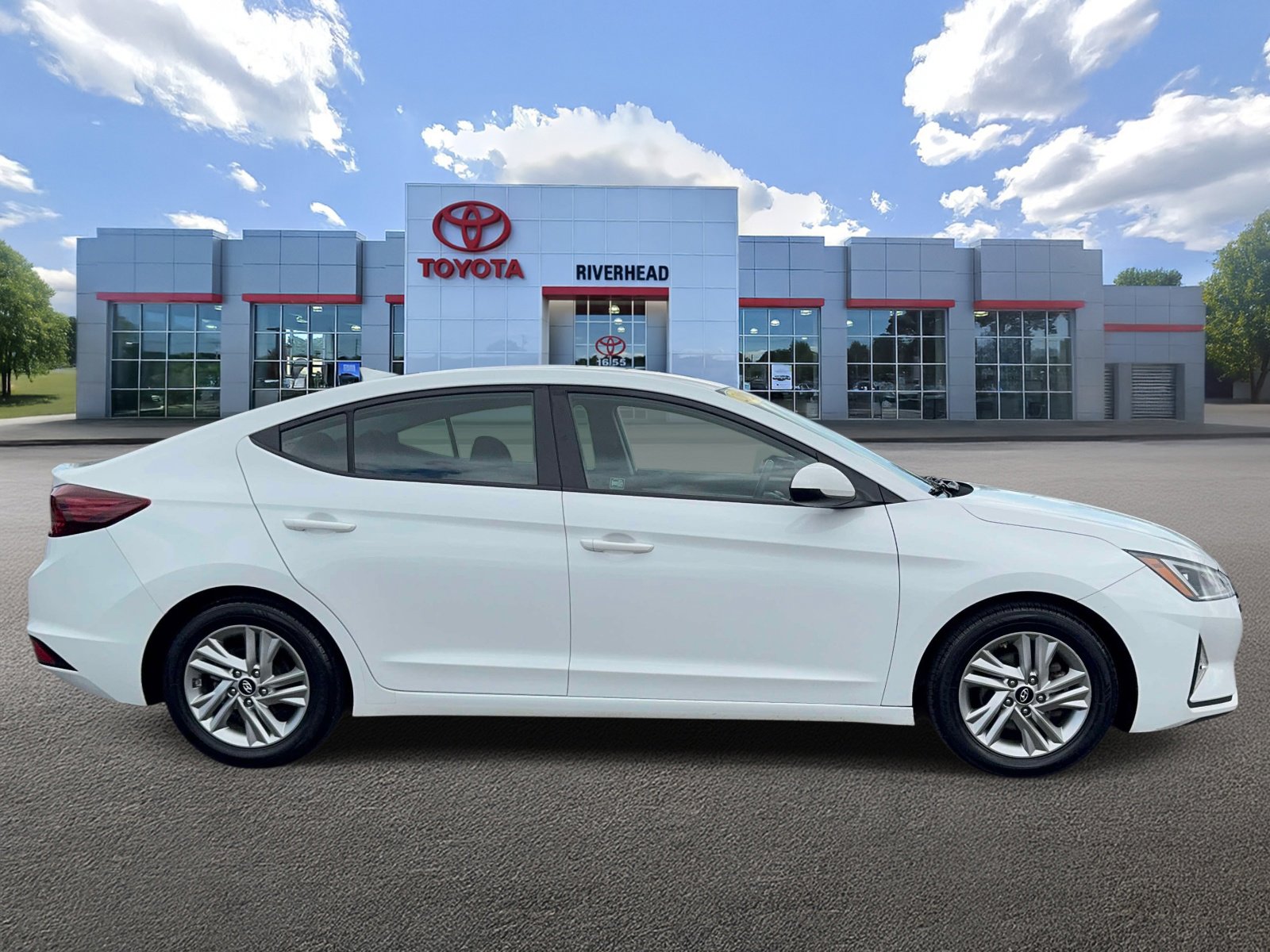 Used 2020 Hyundai Elantra SEL w/ Cargo Package (C1) FWD image 4