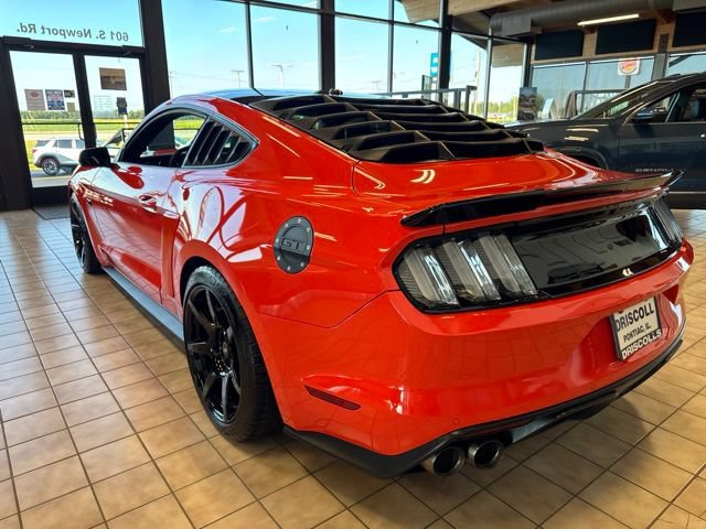Used 2016 Ford Mustang GT Premium w/ GT Performance Package RWD image 8
