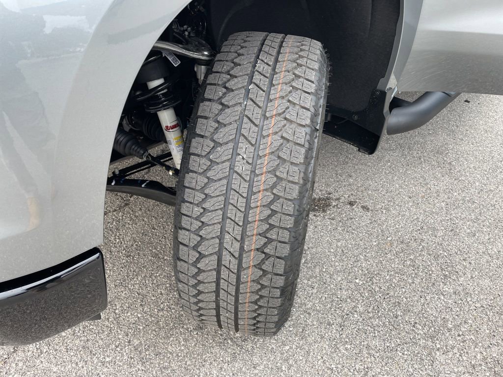 New 2026 Chevrolet Silverado 1500 Custom Trail Boss w/ Turbomax Blackout Package image 51