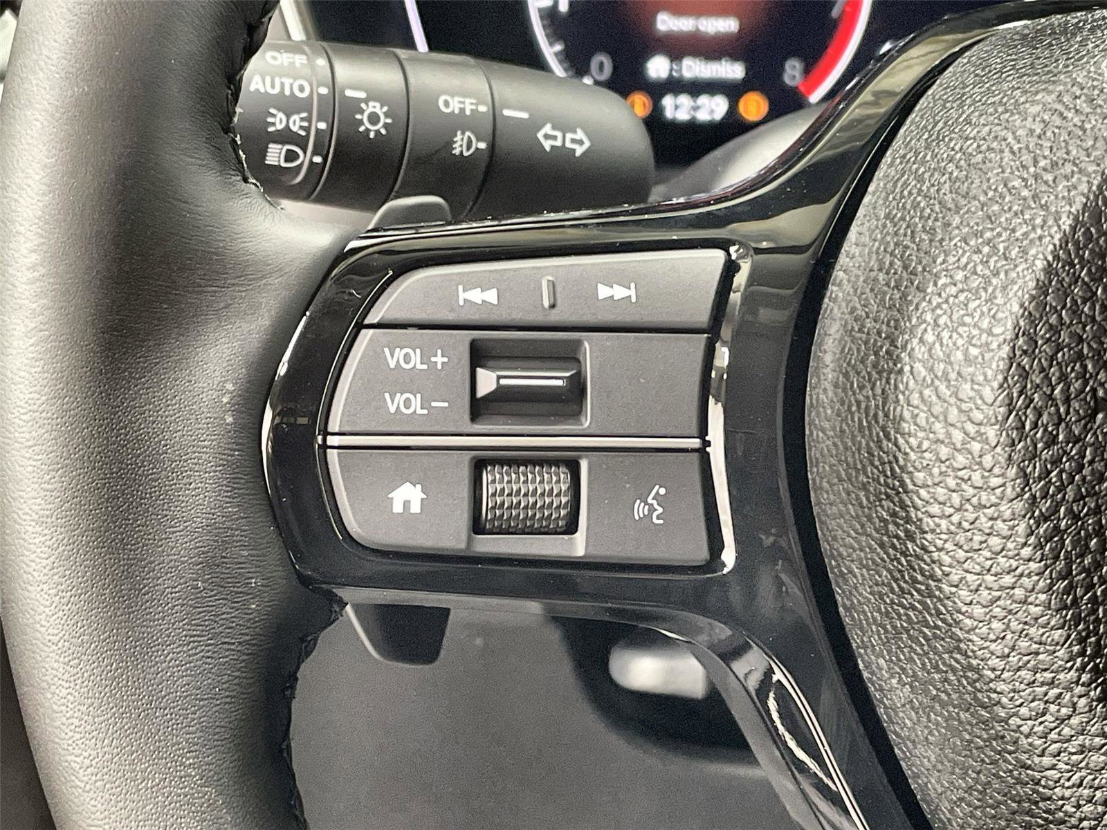 New 2025 Honda Pilot EX-L image 17