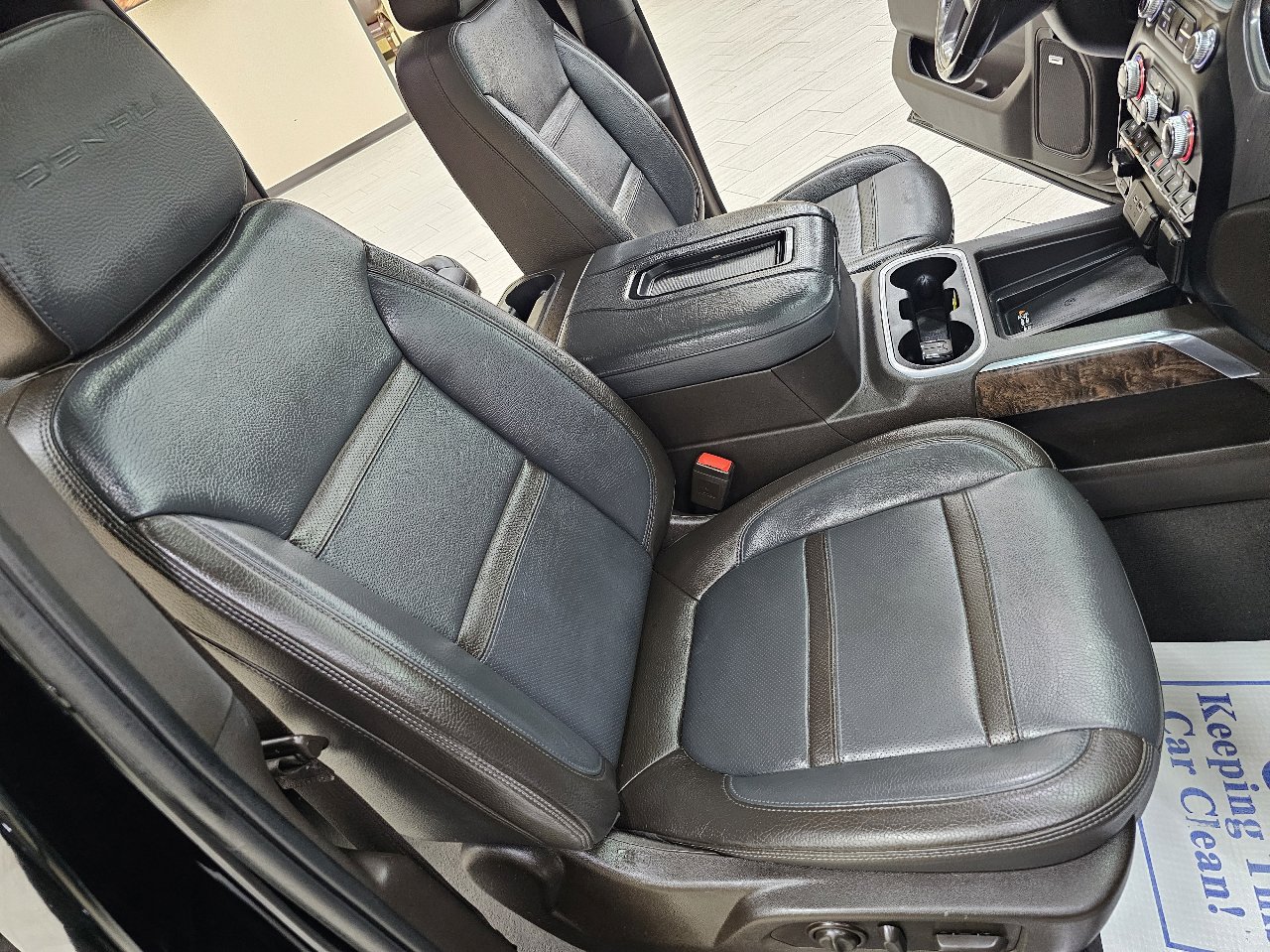 Used 2022 GMC Sierra 1500 Denali w/ Denali Premium Package image 22