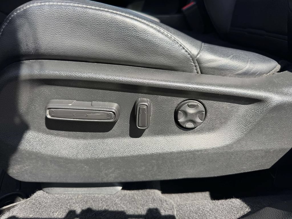 Used 2018 Honda CR-V EX-L image 19