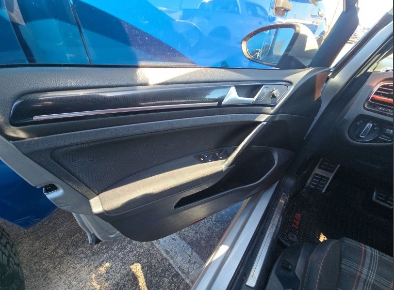 Used 2016 Volkswagen GTI S image 23