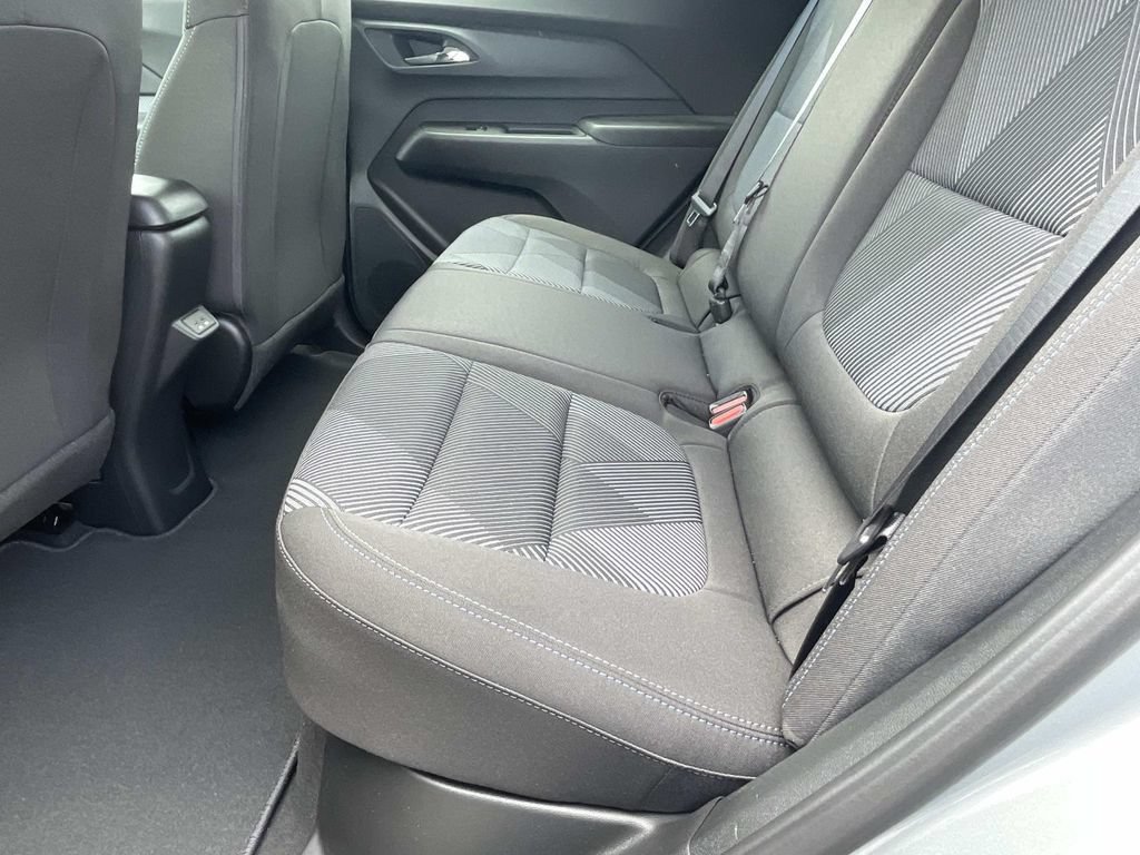 New 2027 Chevrolet Bolt LT FWD image 11