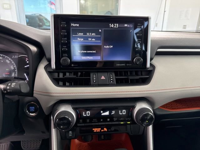 Used 2019 Toyota RAV4 Adventure AWD/4WD image 27