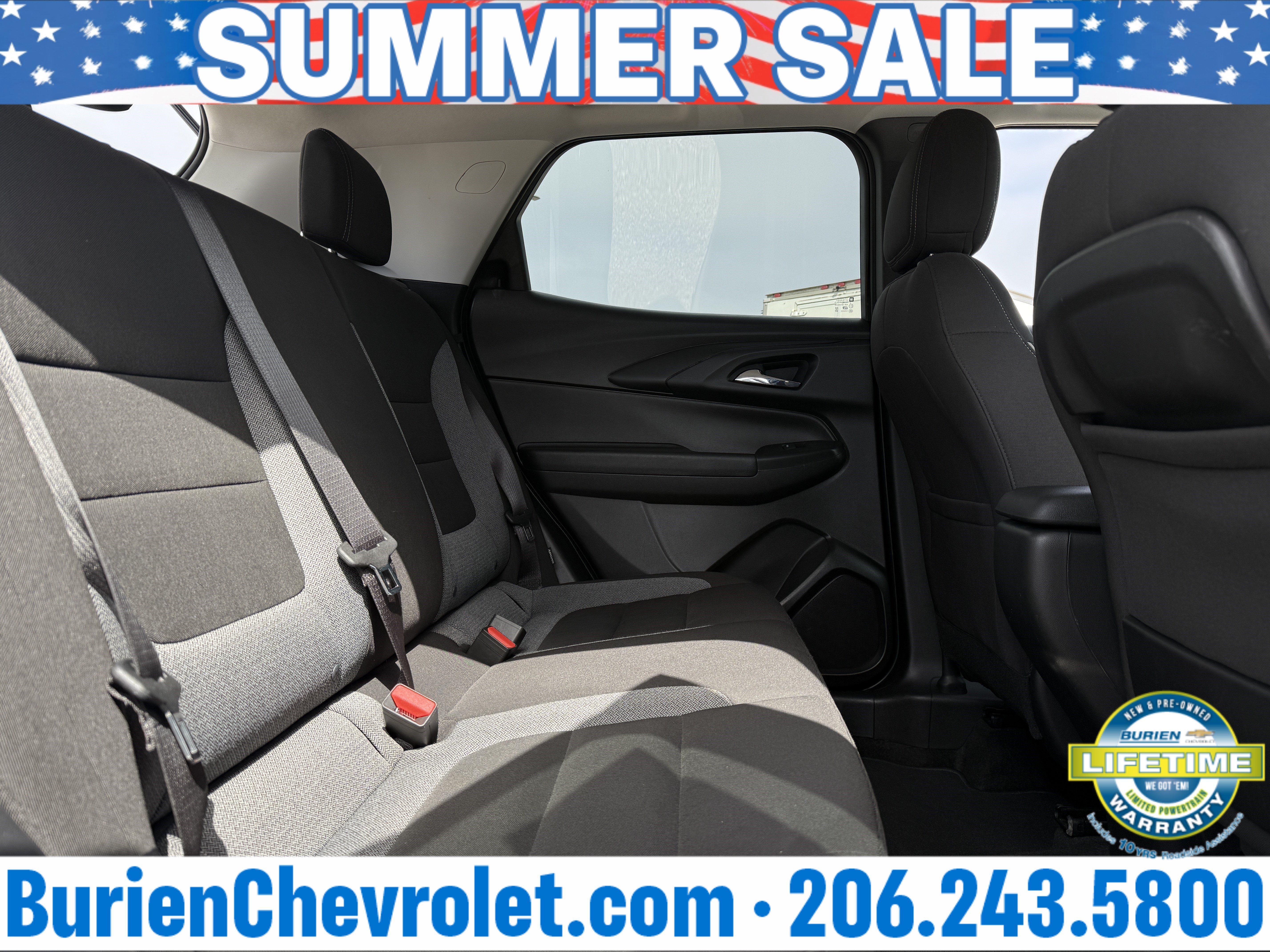 Used 2025 Chevrolet TrailBlazer LT AWD/4WD image 25