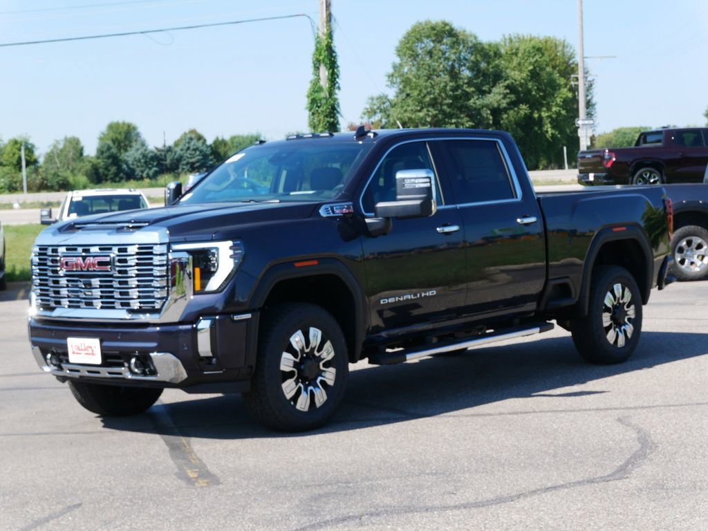 New 2025 GMC Sierra 3500 Denali w/ Denali Reserve Package image 2