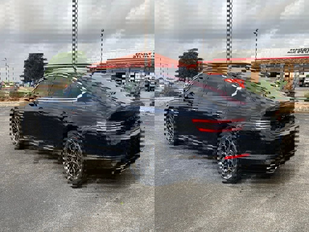 Used 2021 Genesis G80 2.5T w/ Prestige Package image 6