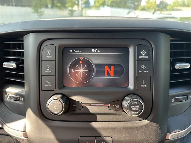 Used 2024 RAM 2500 Tradesman w/ Chrome Appearance Group image 24