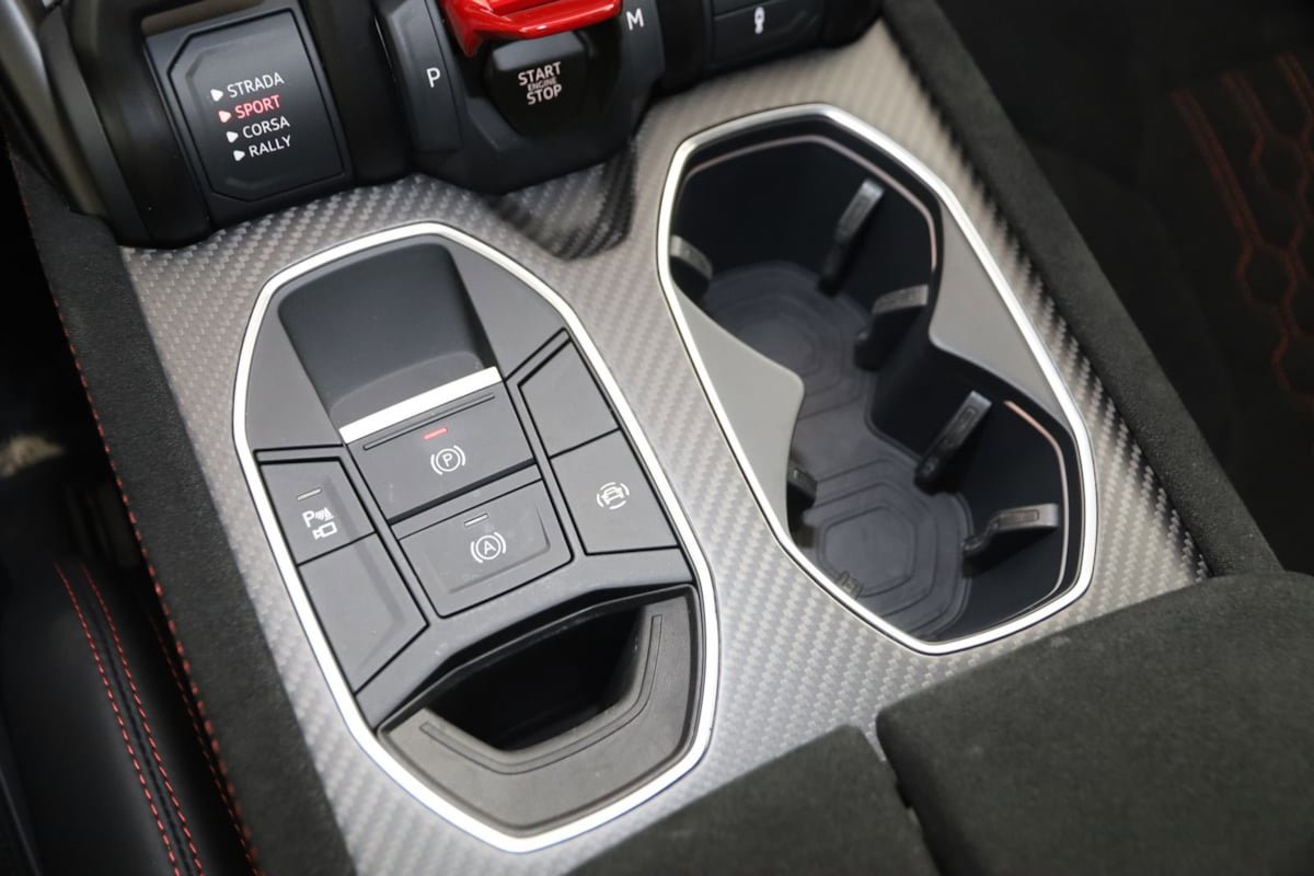 Used 2024 Lamborghini Urus Performante image 59