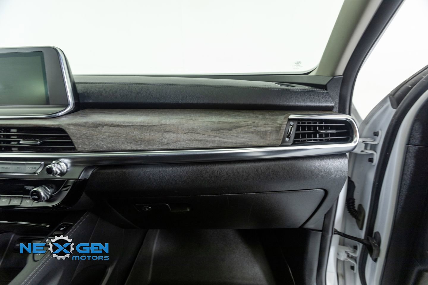 Used 2020 Kia Telluride EX w/ EX Premium Package image 43