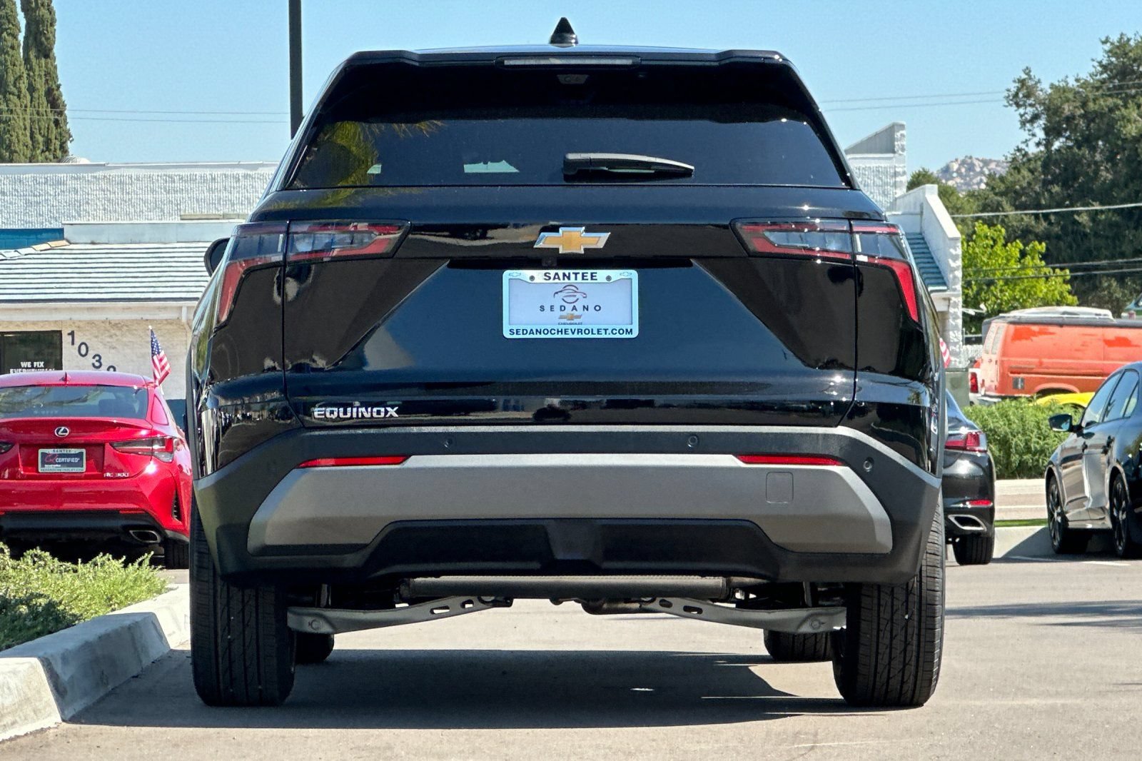 New 2026 Chevrolet Equinox LT w/ Safety and Technology Package FWD image 5