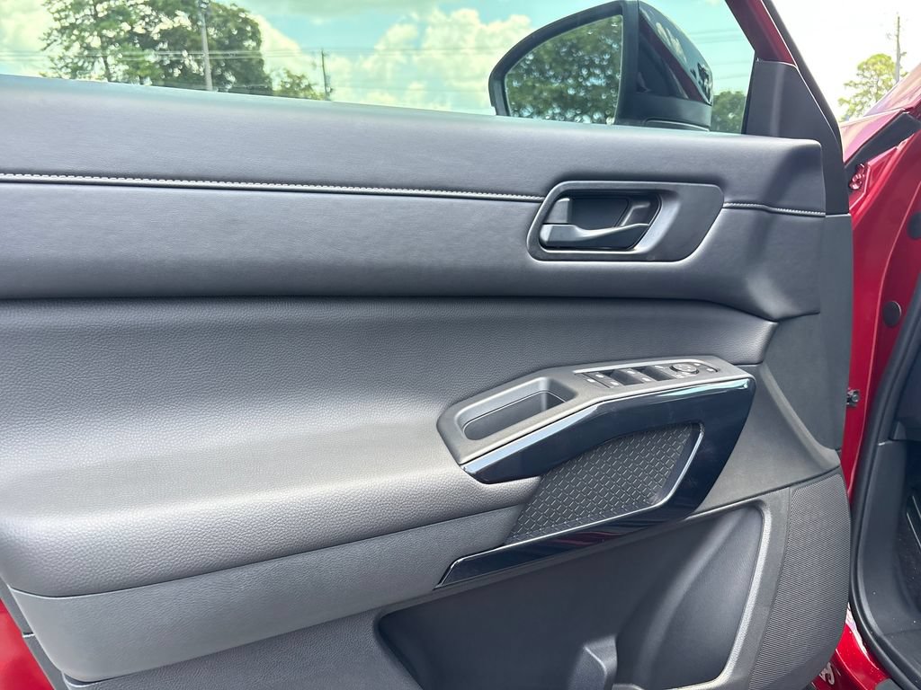 New 2026 Nissan Pathfinder SV FWD image 3
