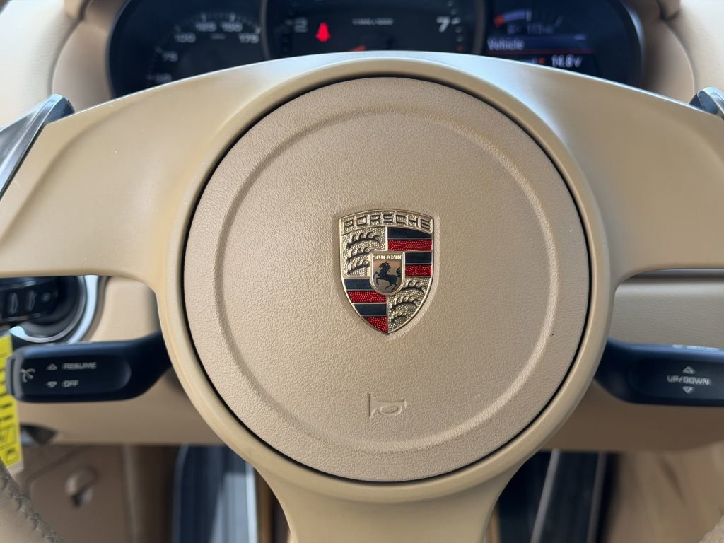 Used 2014 Porsche Cayman w/ Infotainment Package image 32