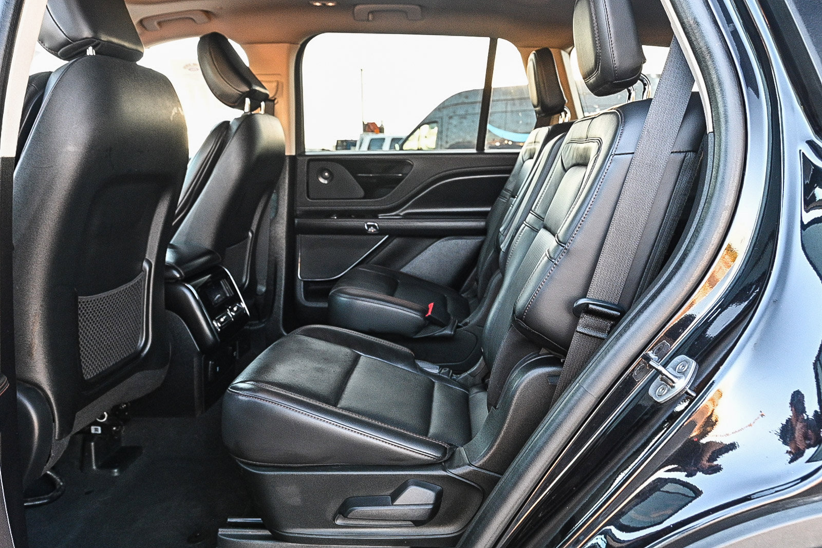 Used 2023 Lincoln Aviator Reserve w/ Elements Package Plus image 19