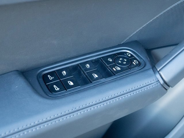 New 2026 Porsche Cayenne S image 16