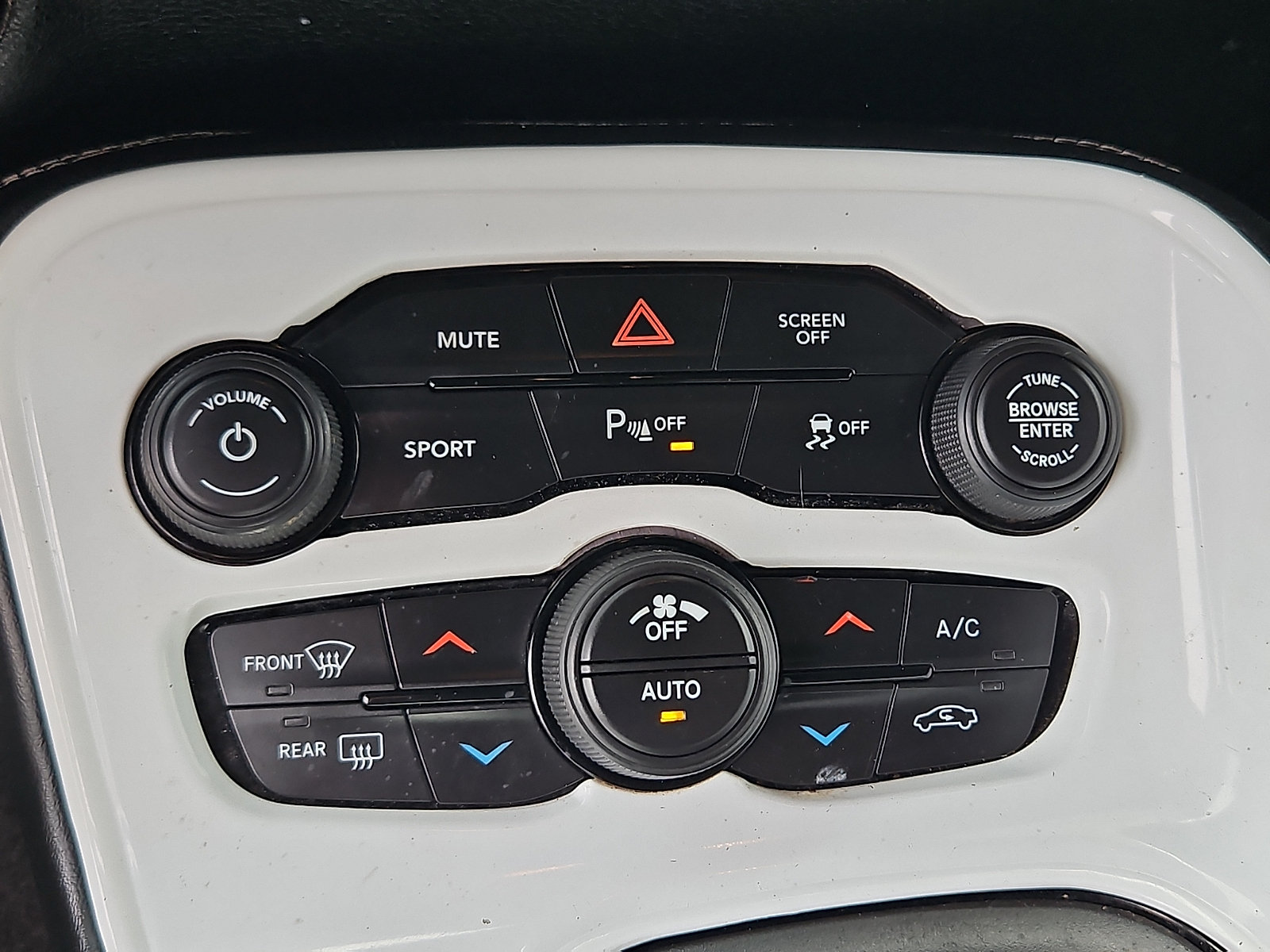 Used 2017 Dodge Challenger R/T w/ Blacktop Package RWD image 16