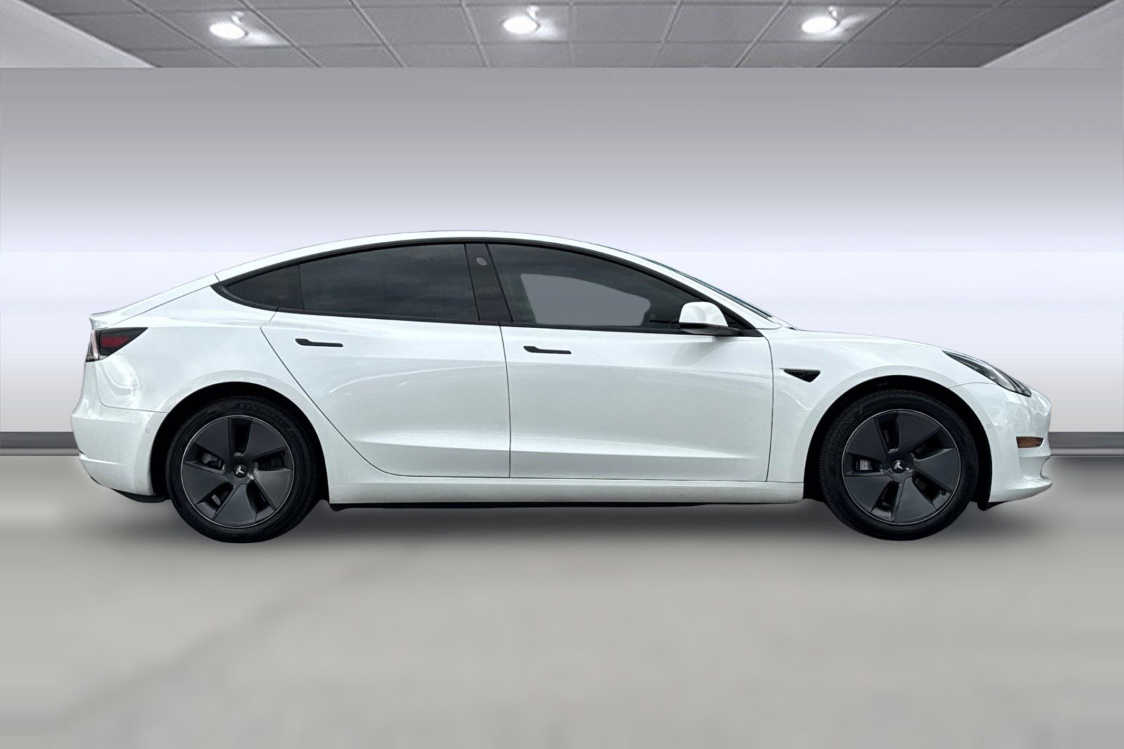Used 2022 Tesla Model 3 Long Range image 7