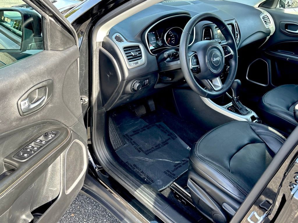 Used 2018 Jeep Compass Sport image 13