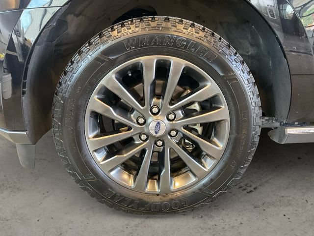 Used 2020 Ford Expedition Max Limited AWD/4WD image 14