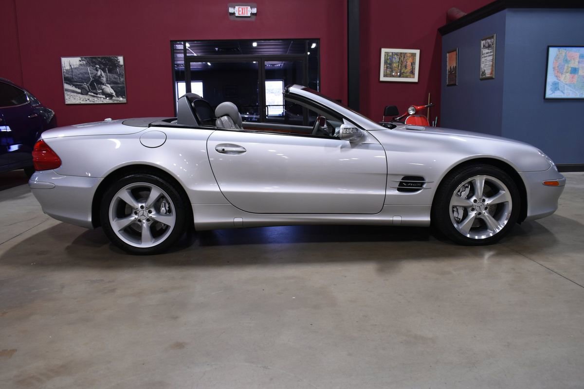 Used 2005 Mercedes-Benz SL 600 image 17