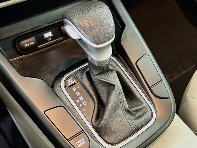 Certified 2023 Kia Soul LX FWD image 16
