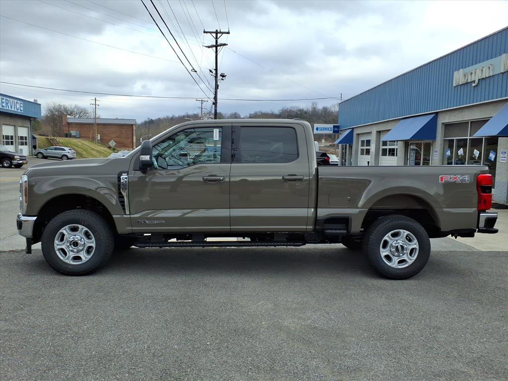 New 2026 Ford F250 XLT w/ XLT Premium Package AWD/4WD image 9