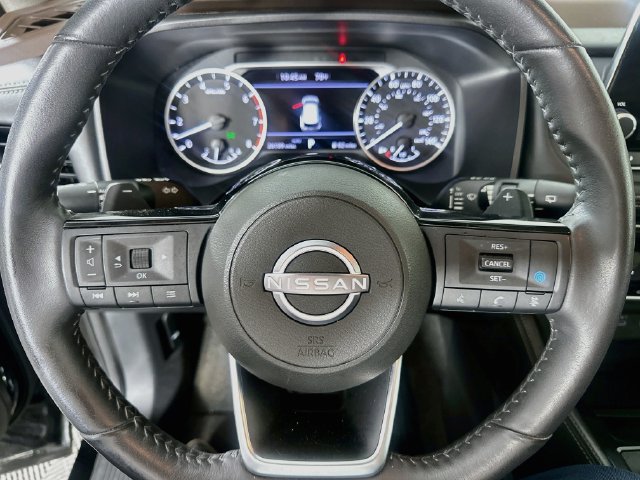 Used 2023 Nissan Rogue SL AWD/4WD image 21