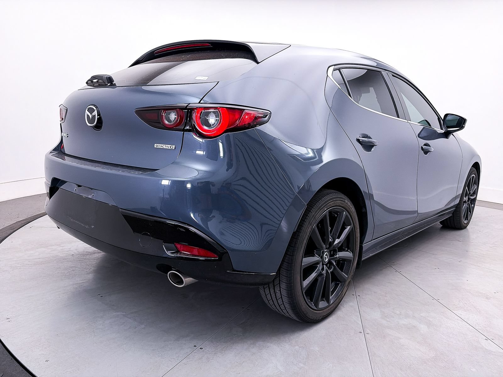 Certified 2023 MAZDA MAZDA3 s FWD image 16