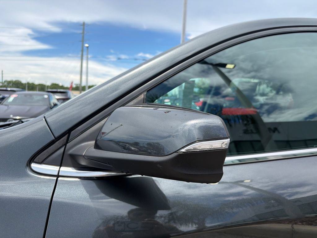 Used 2021 Chevrolet Equinox LT FWD image 17