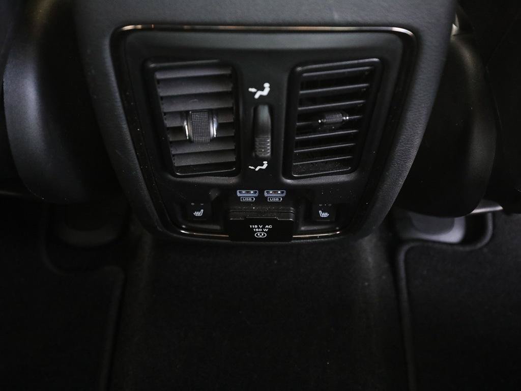 Used 2020 Jeep Grand Cherokee High Altitude AWD/4WD image 25