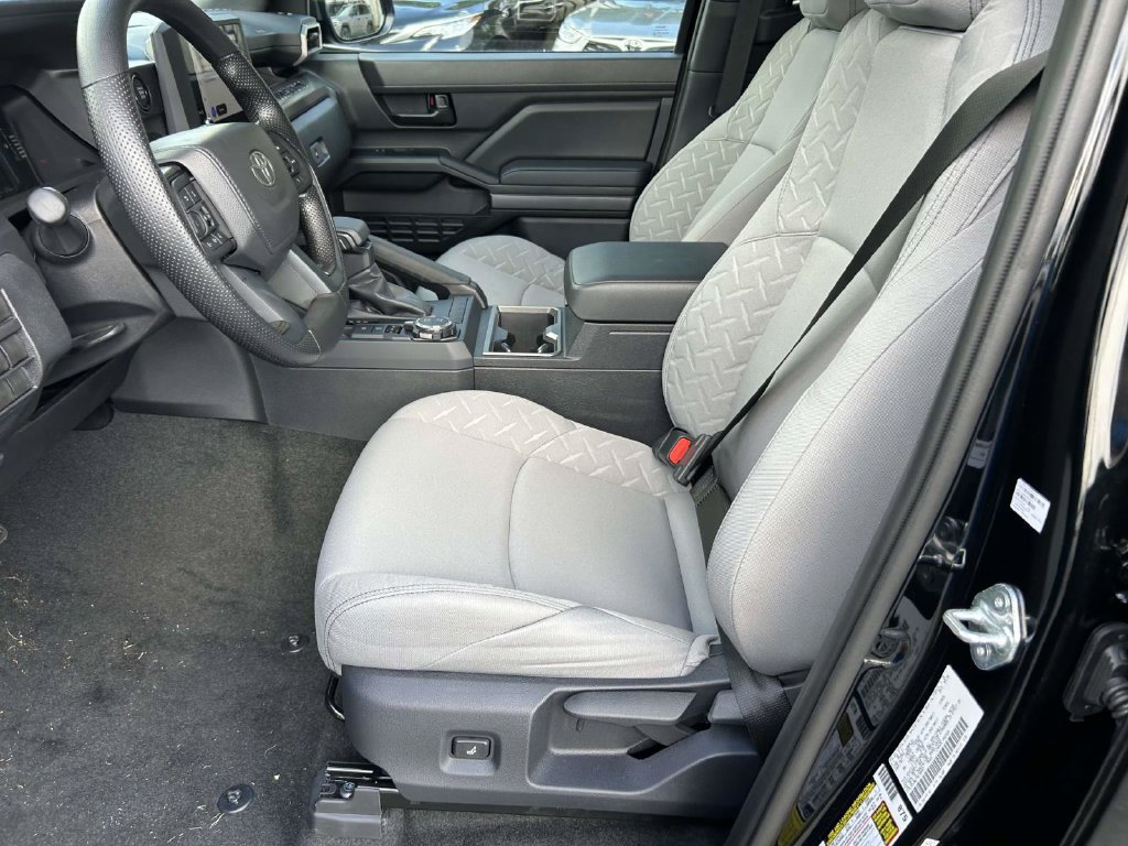 New 2026 Toyota Tacoma SR5 AWD/4WD image 16