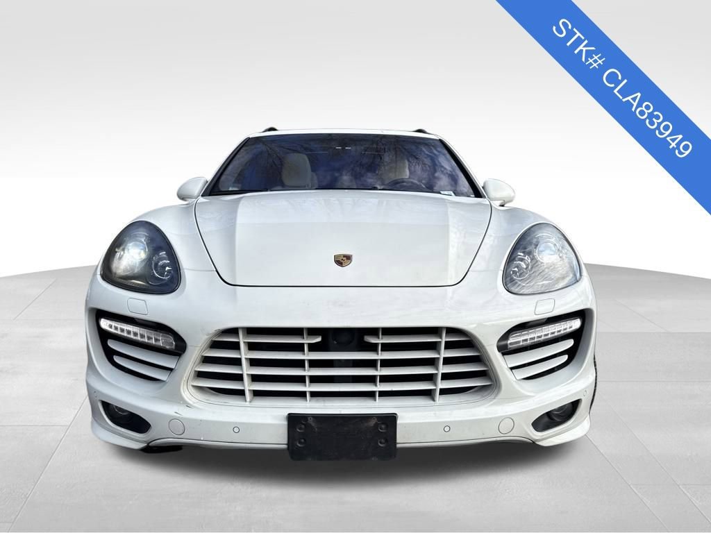 Used 2012 Porsche Cayenne Turbo image 2