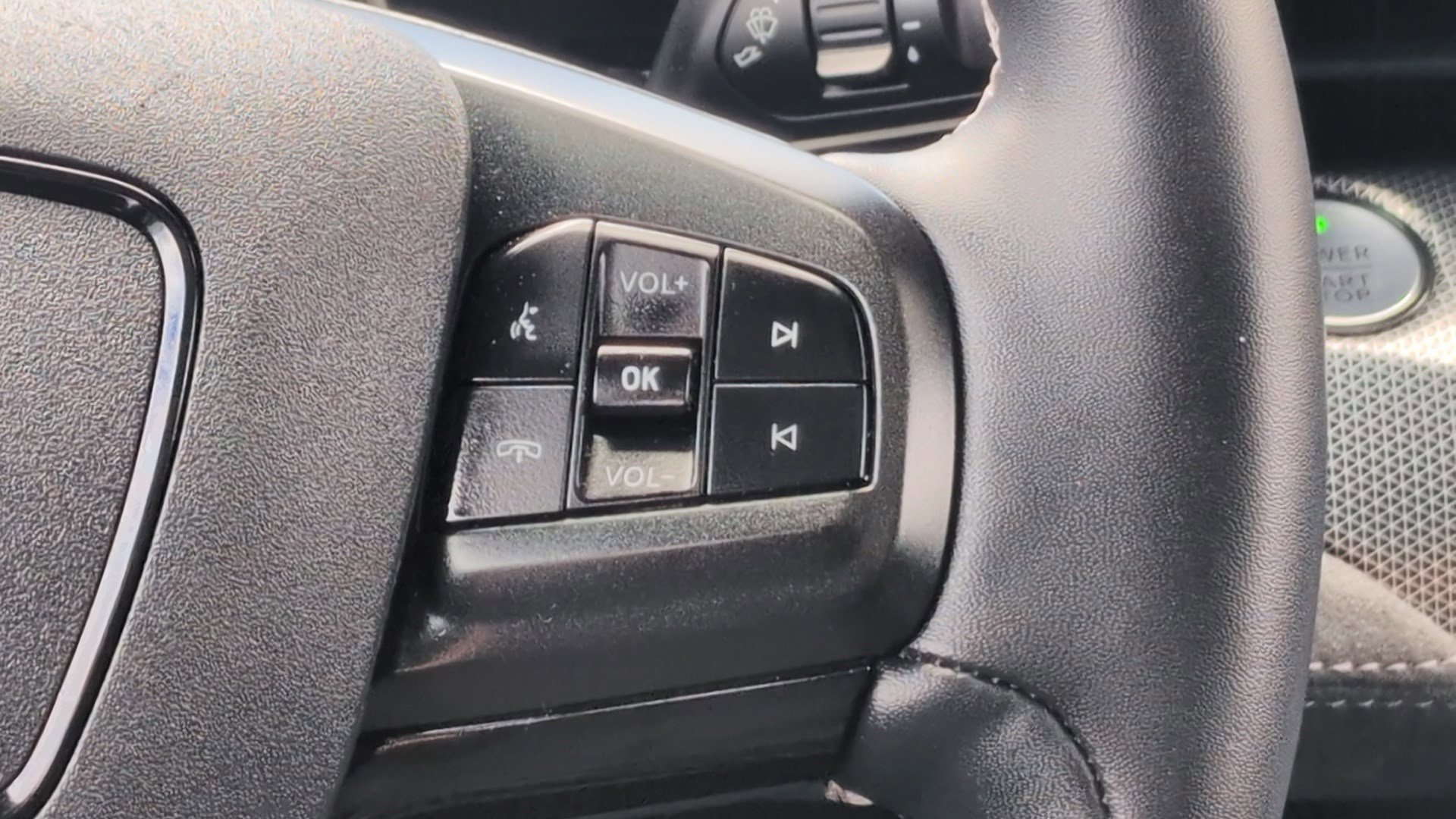 Used 2022 Ford Mustang Mach-E GT w/ GT Performance Edition AWD/4WD image 19