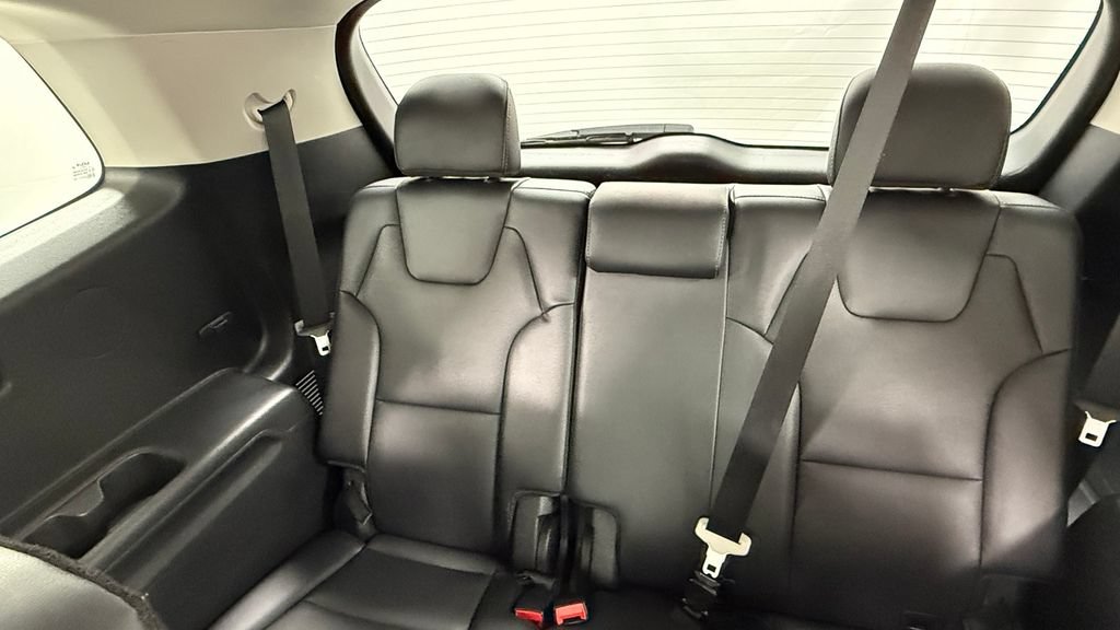 Used 2023 Kia Telluride EX w/ EX Captain's Chair Package AWD/4WD image 29