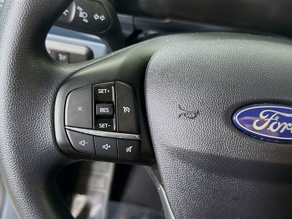 Used 2025 Ford Maverick XL w/ Equipment Group 102A AWD/4WD image 19