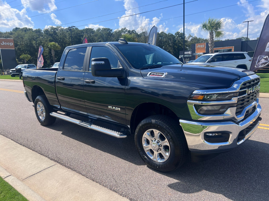 Certified 2026 RAM 2500 Big Horn AWD/4WD image 9