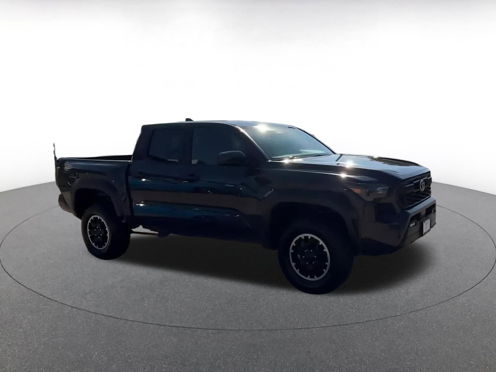 Used 2025 Toyota Tacoma TRD Off-Road video 2