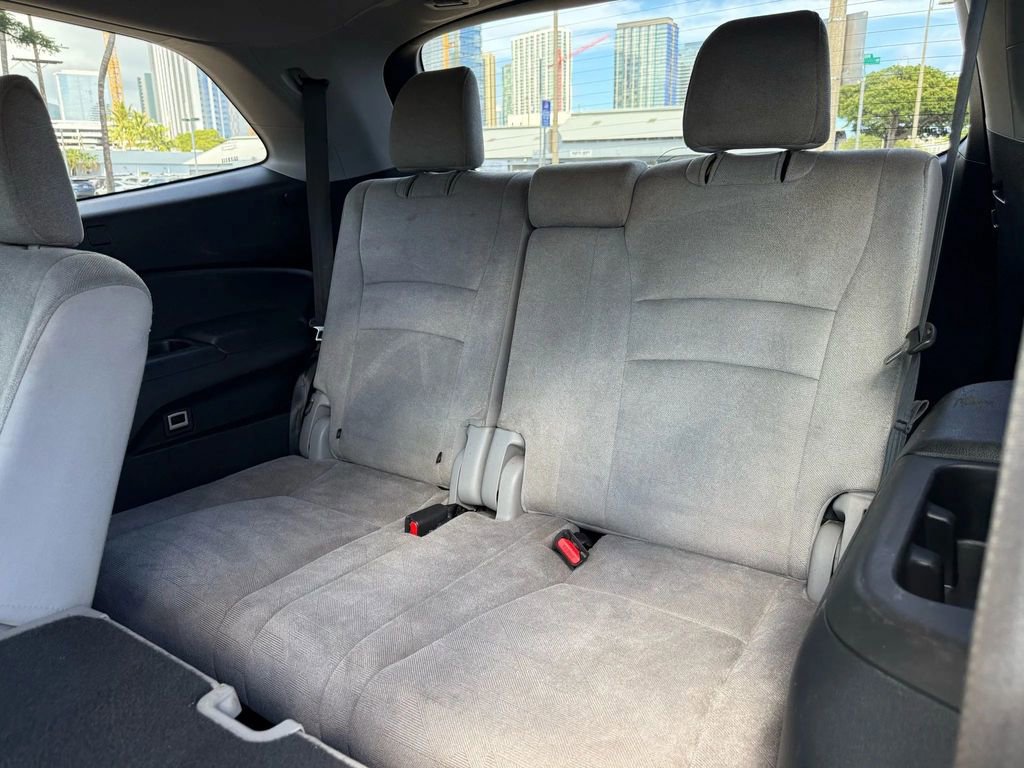 Used 2019 Honda Pilot LX image 21