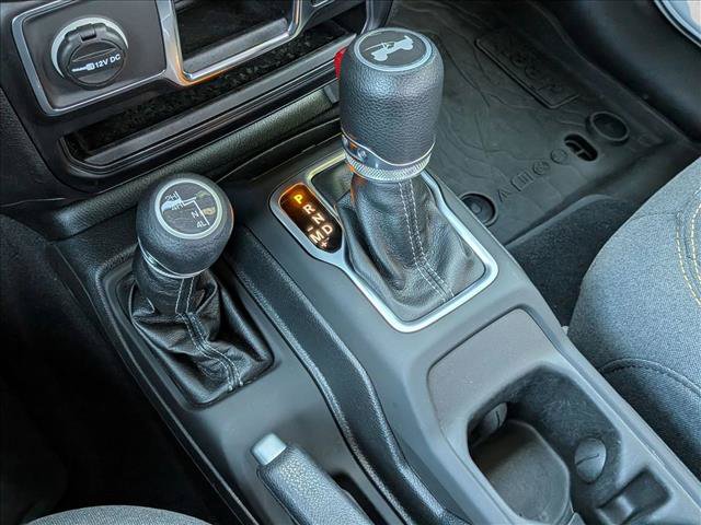 Used 2024 Jeep Wrangler Sport AWD/4WD image 12