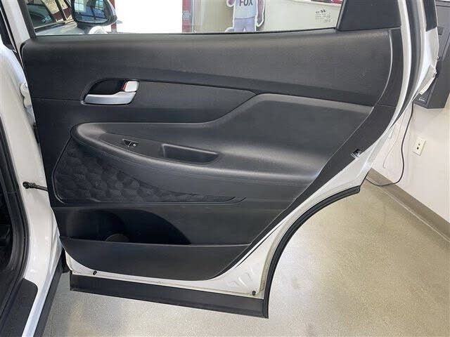 Used 2019 Hyundai Santa Fe SE AWD/4WD image 28