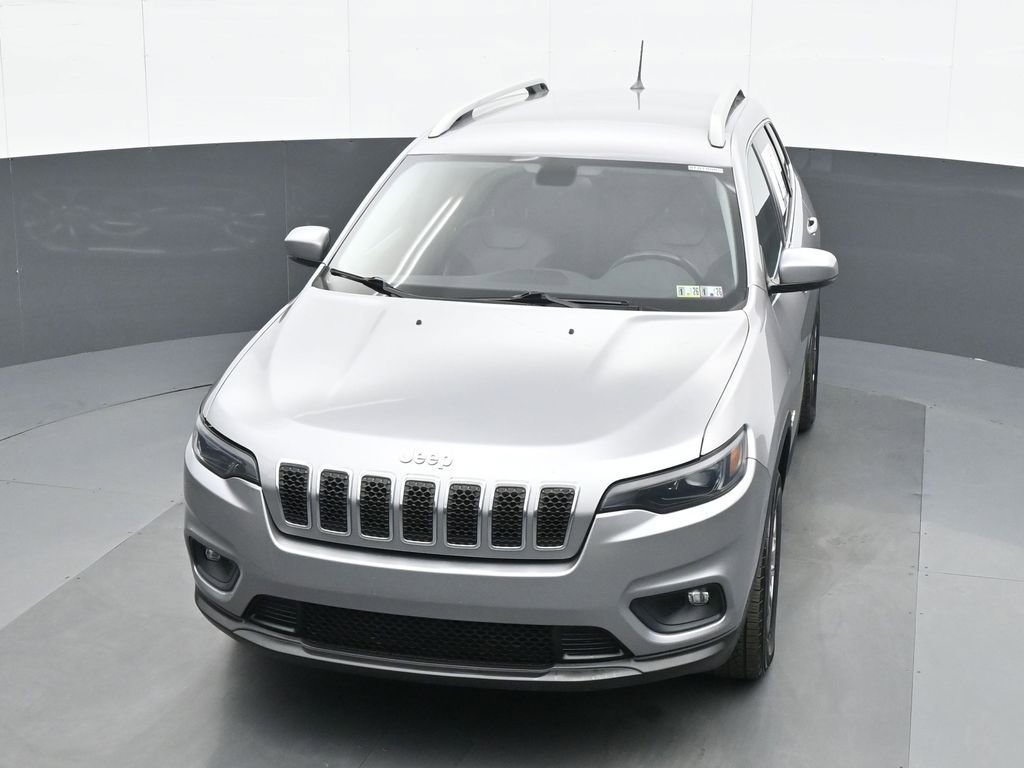 Used 2019 Jeep Cherokee Latitude Plus w/ Cold Weather Group image 16