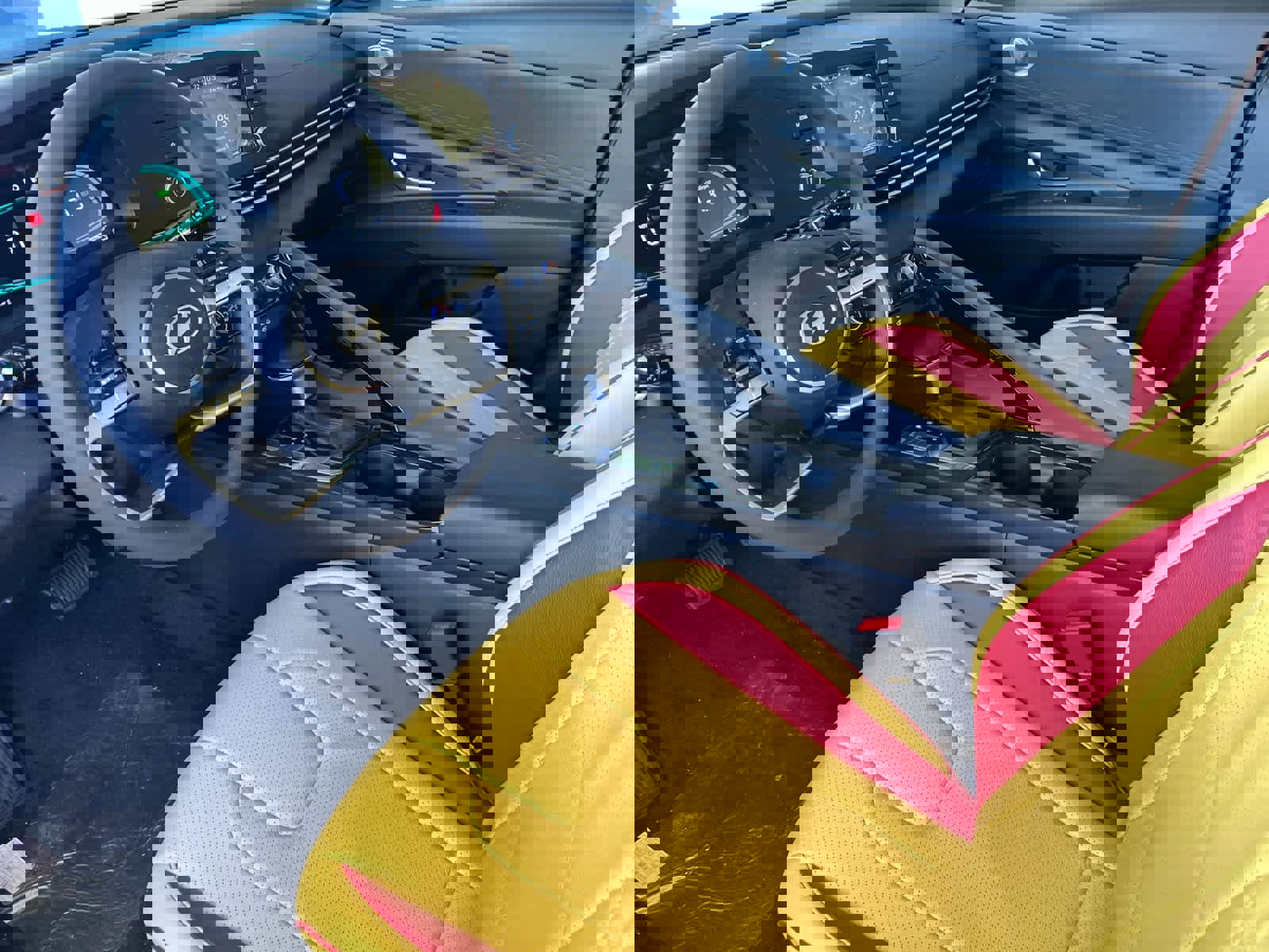 New 2025 Hyundai Elantra Blue image 12