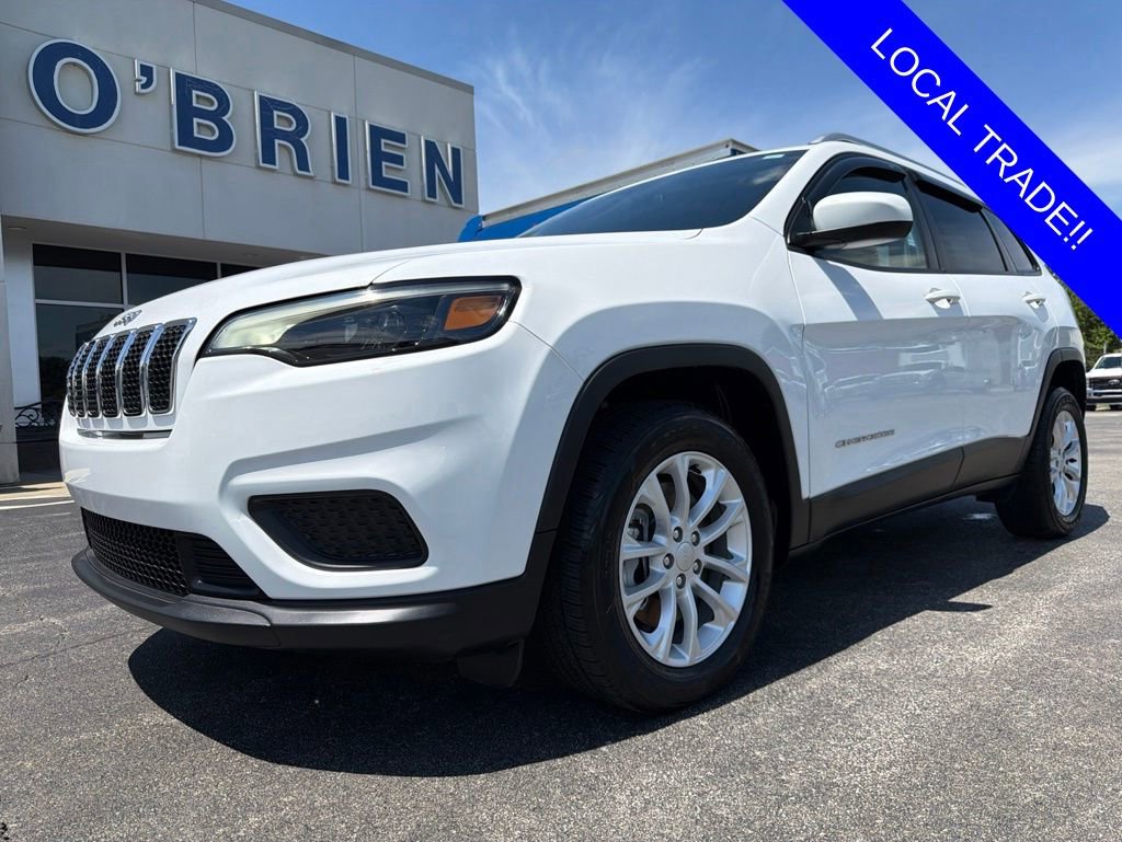 Used 2020 Jeep Cherokee Latitude w/ Cold Weather Group FWD image 1