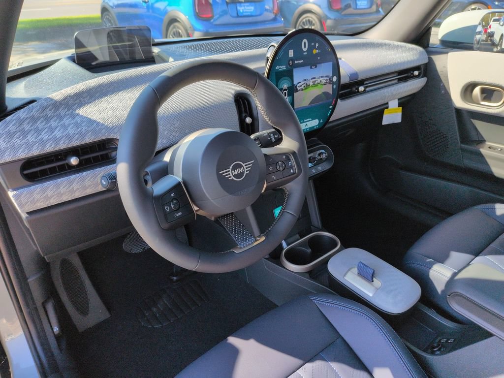 New 2026 MINI Cooper 2-Door Hardtop FWD image 23
