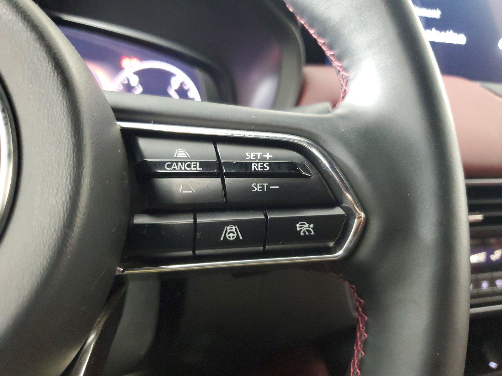 Used 2025 MAZDA CX-70 Plug-In Hybrid w/ Premium Plus AWD/4WD image 23