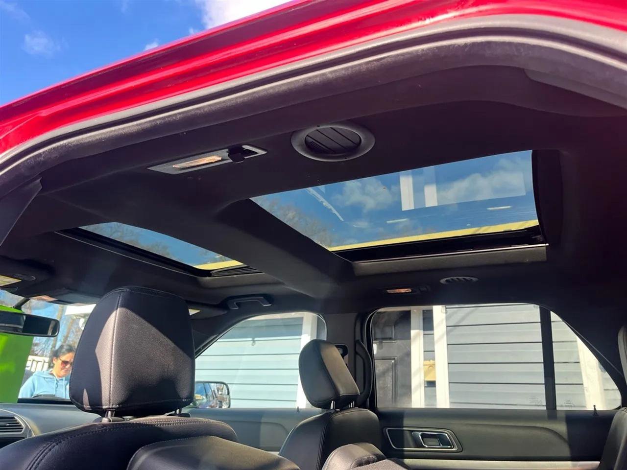 Used 2017 Hyundai Elantra SE image 12