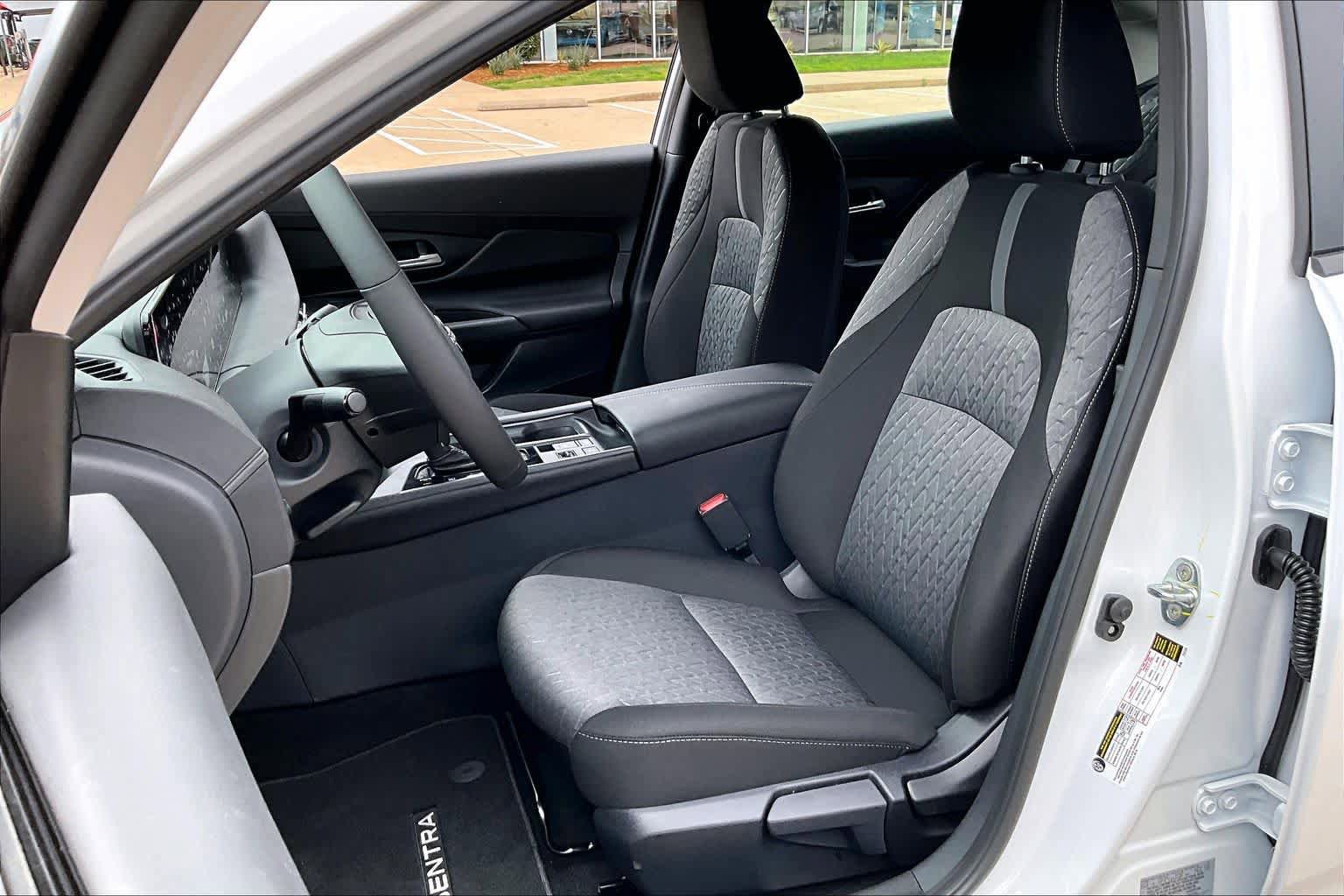 New 2026 Nissan Sentra SV FWD image 9