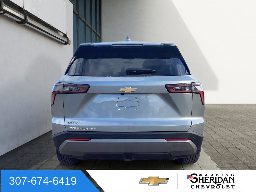 Used 2025 Chevrolet Equinox LT image 4